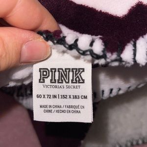 Beautiful Sherpa blanket